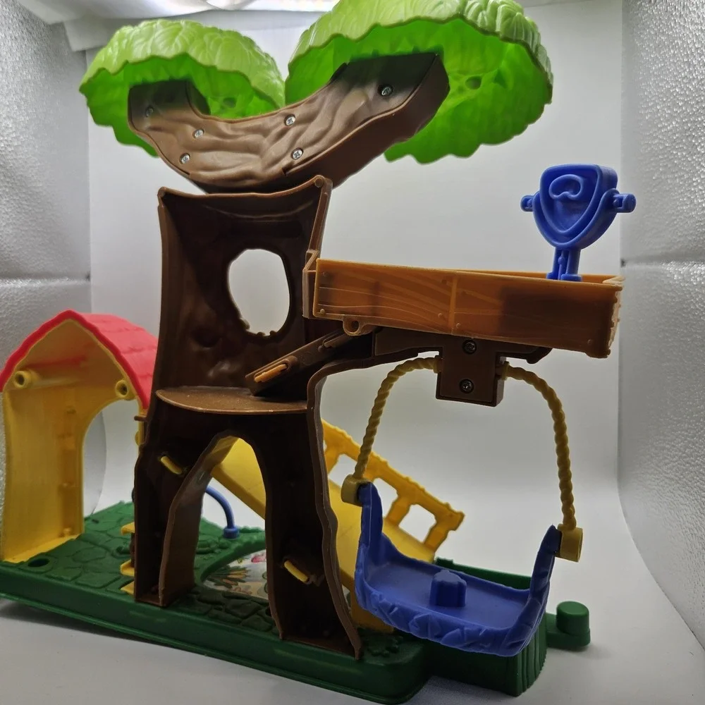 Fisher‎ Price Little People Big Animal Zoo Treehouse Playset Only Swing Pond